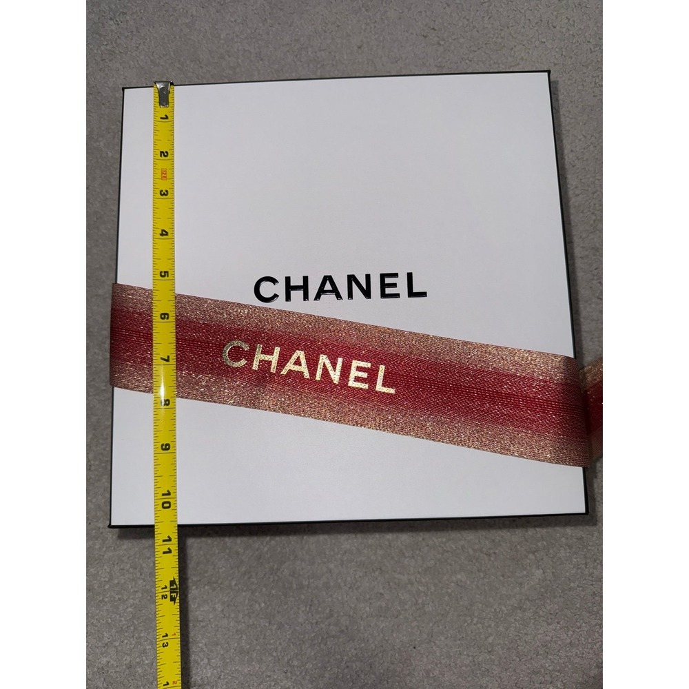 Chanel Gift box with ribbon